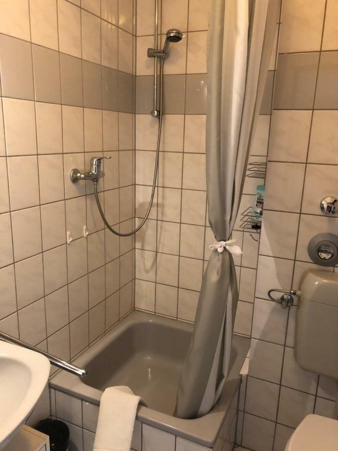 Ferienwohnung In Wuppertal-Ronsdorf Whg 42 Bagian luar foto